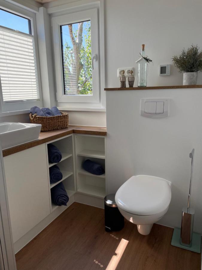 Vila Tiny House Moritz Fedderwardersiel Exteriér fotografie